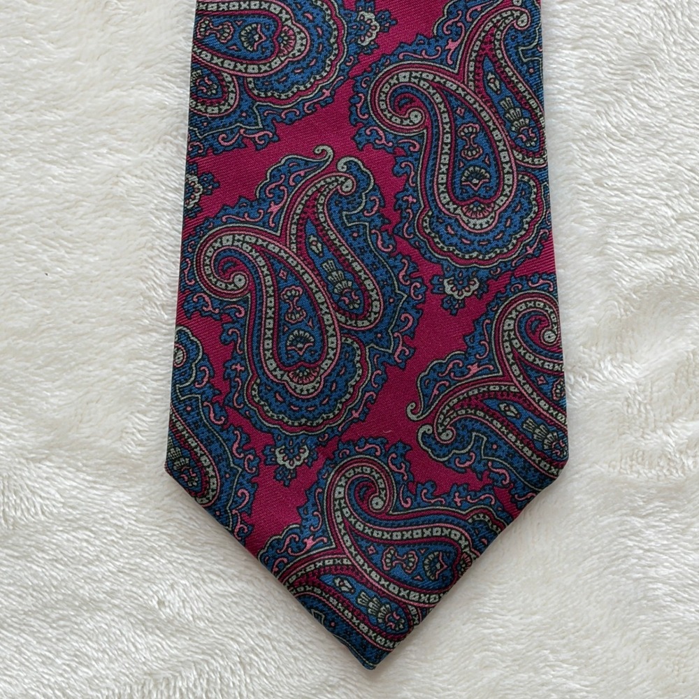 Vintage Oakton Ltd Burgundy Paisley Silk Vintage Necktie Men One‎ Size Excellent
